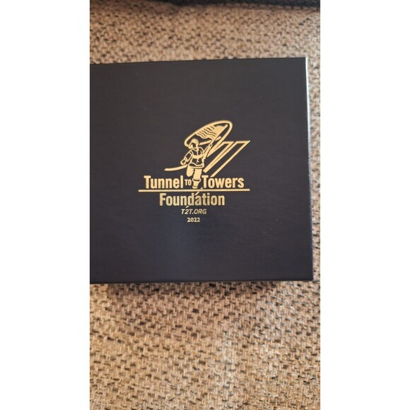 TST Christmas Ornament Tunnel To Towers Foundation (T2T) NEVER FORGET - Picture 5 of 6